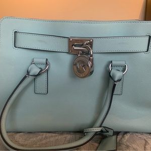Michael kors tote with wallet